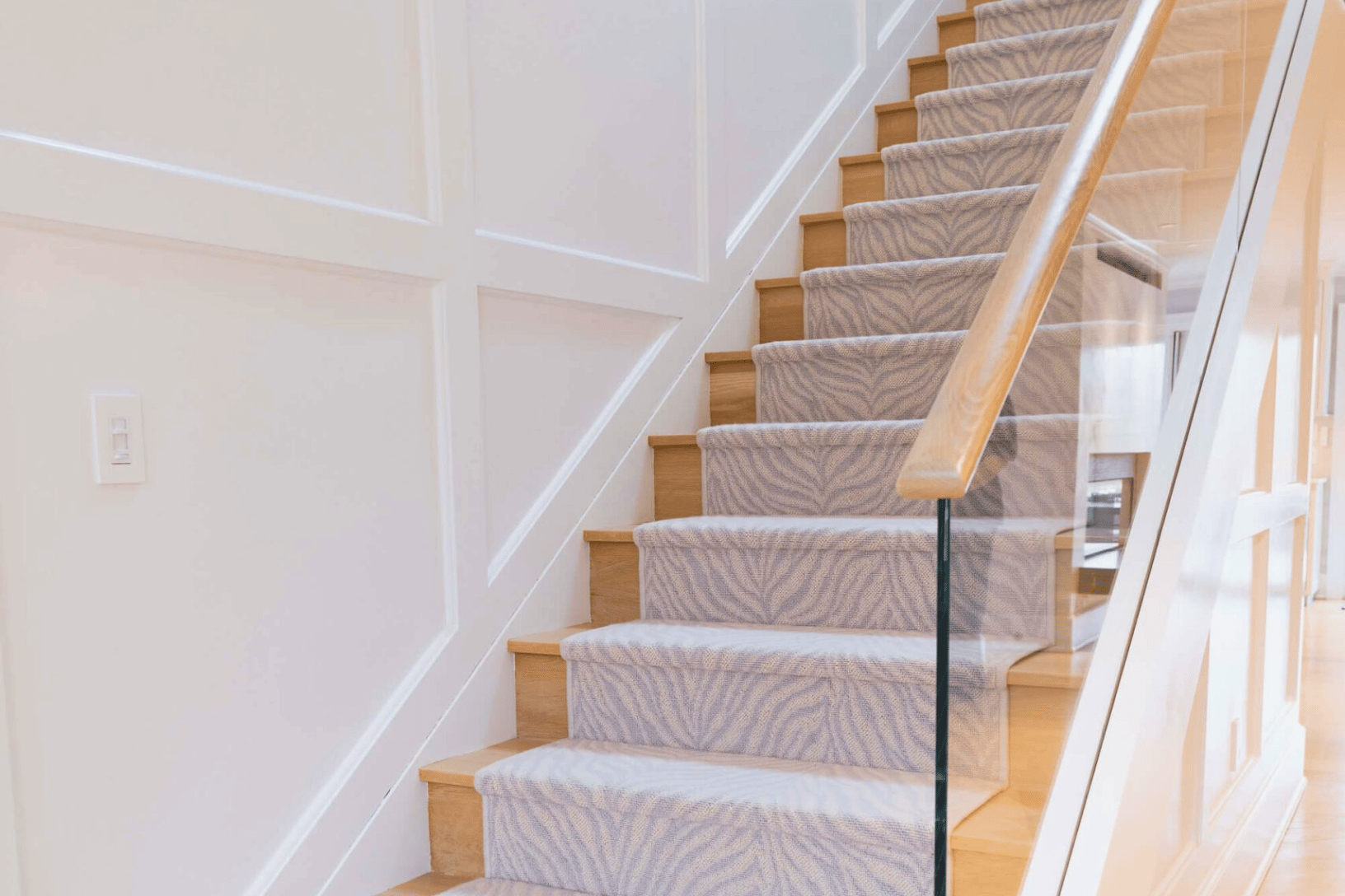 redicut-carpert-blog-post-feature-stair-runner